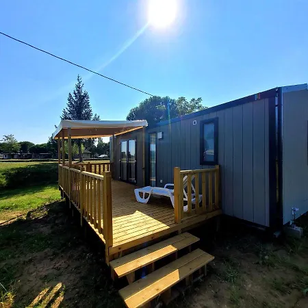 Camping Du Lac Kemp *
