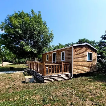 Camping Du Lac * Merville (Haute-Garonne)