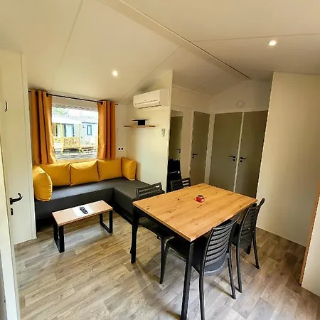 Kemp Camping Du Lac Merville (Haute-Garonne)
