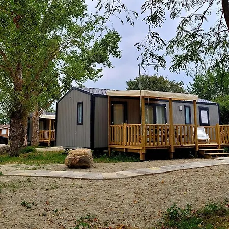 Camping Du Lac *